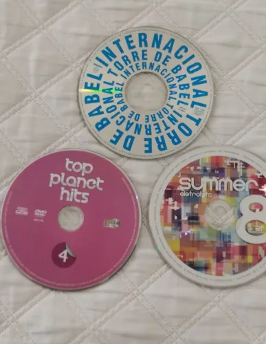 CD Torre de Babel, Summer Eletrohits 8,dvd top planeta hits, sem caixa.
