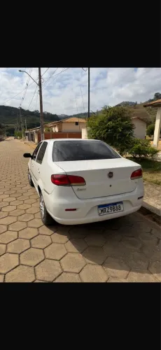 Fiat Siena Tetrafuel 1.4 MPI Fire Flex 8V 4P 2010