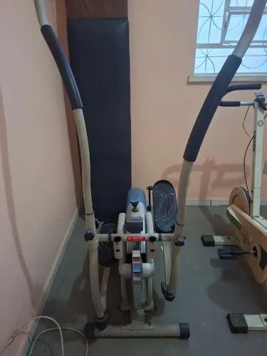 Elíptico para seu exercicio 
