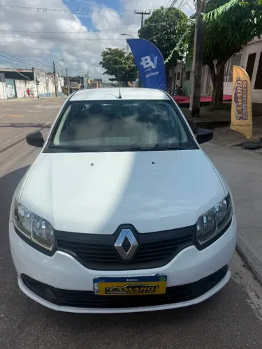 Renault Logan Authentique Hi-flex 1.0 16V 4P 2015