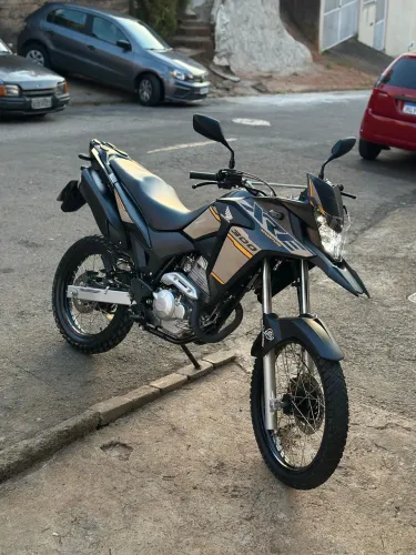 XRE 300 ADVENTURE