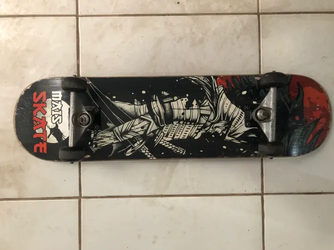 Vendo Skate pronto pra uso