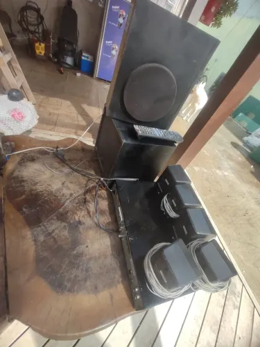 Home theater Panasonic modelo SA-PT75