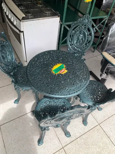 Conjunto de jardim ferro