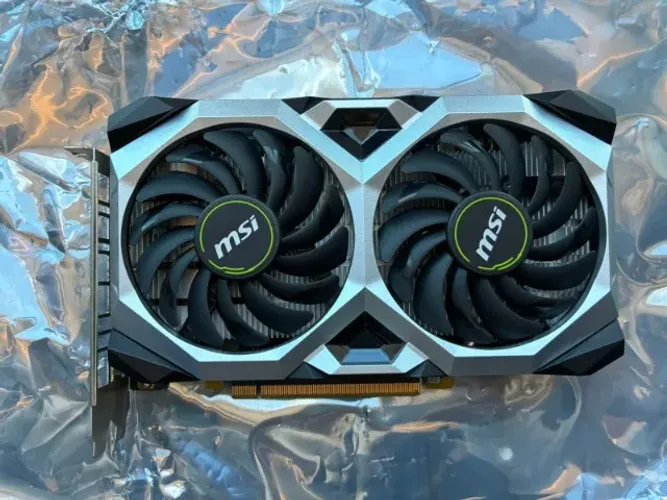 Placa de video GTX 1660 Super 6gb Msi Ventus