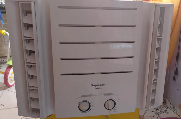 Ar condicionado Springer 7.500 BTUs