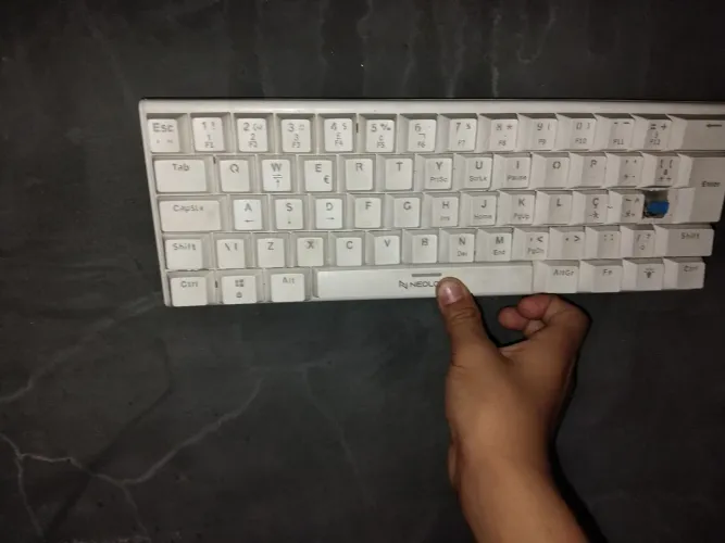 Teclado gamer branco
