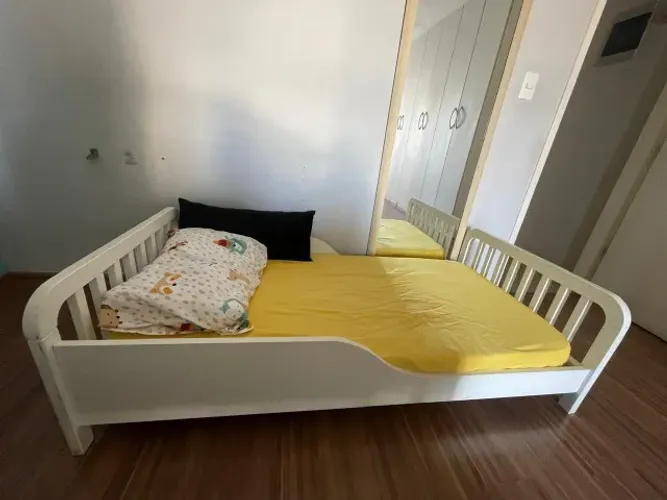 CAMA INFANTIL TOKSTOK COM COLCHÃO LUA BRANCA