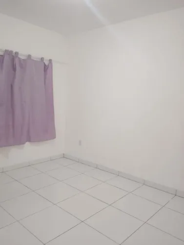 Alugo essa casa . só entre em contato quem estive interesse .