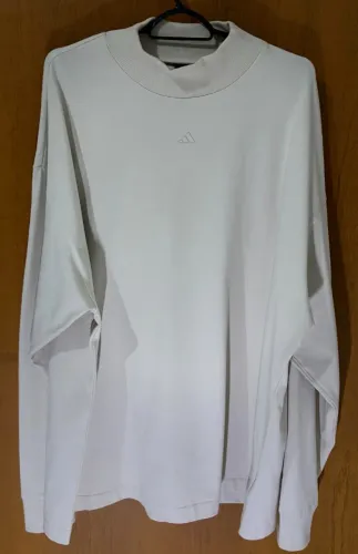 Camiseta Oversized Manga Longa Adidas Basketball Tamanho M