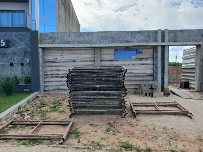 Locação de andaimes ( para construtor)