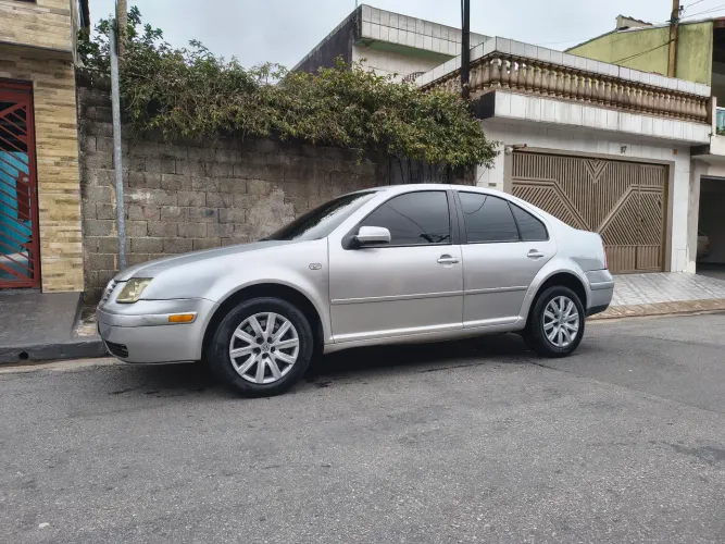 Volkswagen Bora 2.0/ 2.0 Flex 8V Mec. 2001