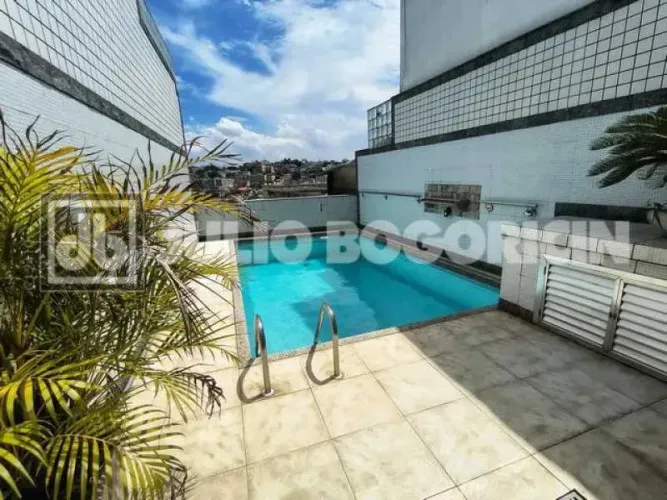 Casa de rua : / Residencial / Jardim Carioca