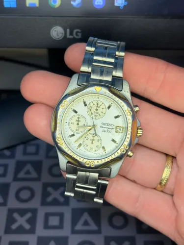 Seiko SQ100 Cronograph