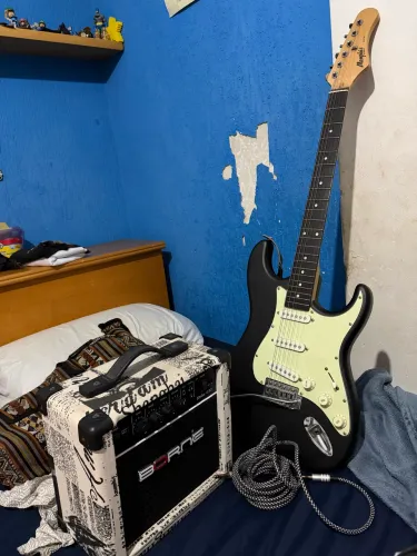 Guitarra Tagima Memphis Mg-30 com ampli Borne Strike G30