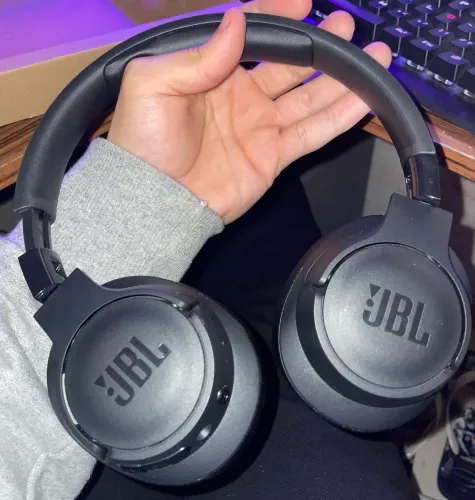 JBL TUNE 720BT