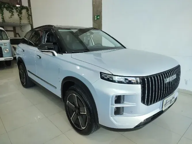 Jaecoo 7 / J7 Luxury 1.5 TB 16V AUT 5P (híbrido) 2026