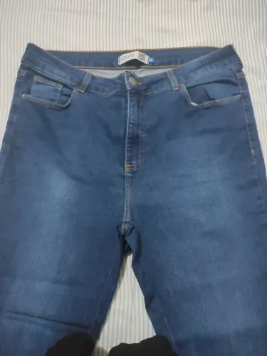 Calça jeans 48 nova