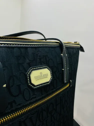 Bolsa Victor Hugo Leathergoods 