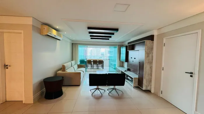 Apartamento pra venda na Ponta do Farol