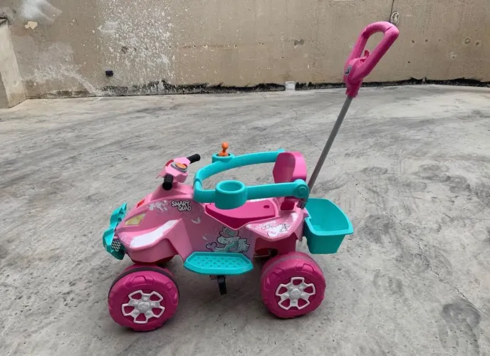 Carrinho de passeio velotrol 