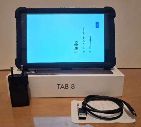 Tablet PRITOM TAB 8