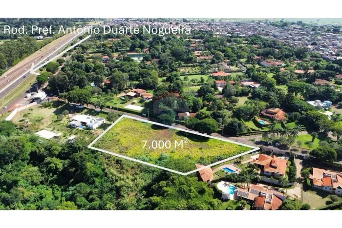 Terreno à venda, 7.000 m², no Condomínio Quinta da Boa Vista B