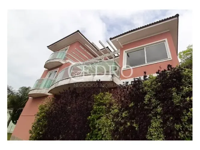 Casa 4 Suítes Condomínio Mata Atlântica Geriba Armação dos Búzios.