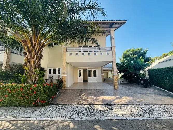 Casa Duplex de Alto Padrão no Cambeba de 275m², 4 suítes e 4 vagas