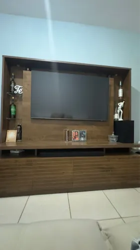 Estante com painel para TV 
