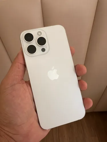 iPhone 15 Pro Max 256 Gb Branco bateria 94%