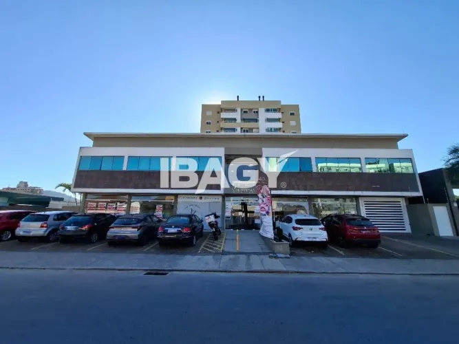 Excelente Apartamento 2 dormitório(s) em Praia João Rosa - Biguaçu