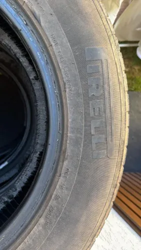 Pneus Pirelli 255/60 R18