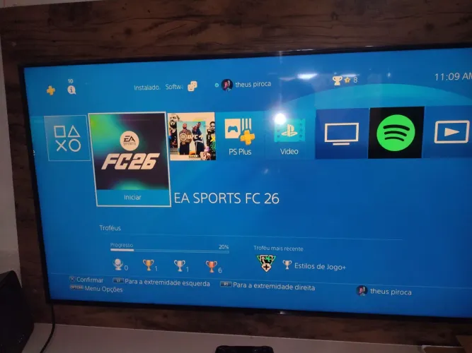 Ps4 FAT semi novo