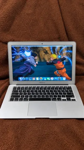 MacBook Air 2010 semi novo, ótimo pra estudo