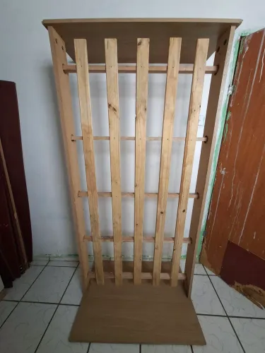 CAMA DE SOLTEIRO COMPLETA CONSERVADA 