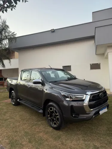 Toyota Hilux CD SRX 4X4 2.8 TDI 16V Diesel Aut. 2022