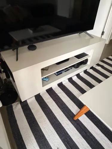 RACK / PAINEL PARA TV - BRANCO - ESTILO MODERNO