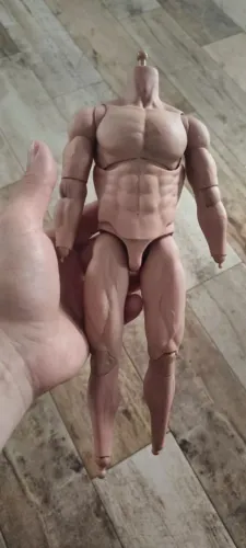 Body 1/6 musculoso para Hot Toys igual o Worldbox