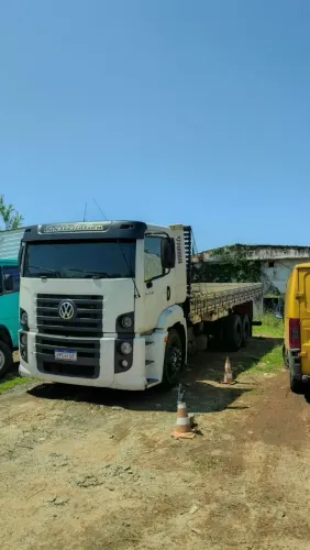 VW Constellation 19-320 truck