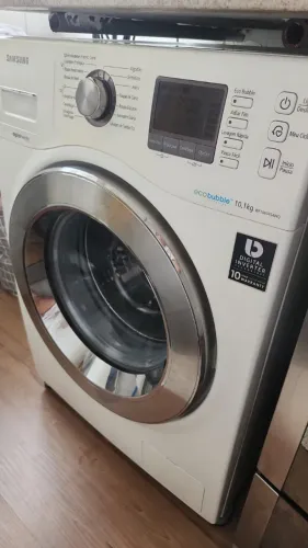Maquina de Lavar Samsung Eco Bubble WF106U4SA