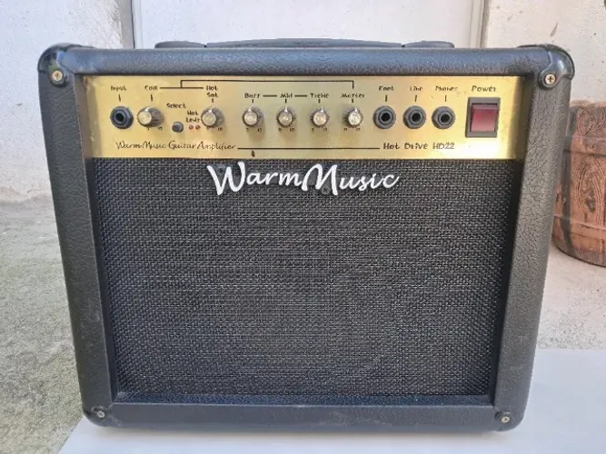 Amplificador Warm Music HD22