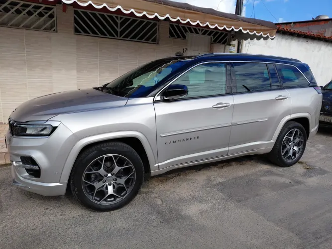 Jeep Commander Overland T270 1.3 TB Flex AUT 2023