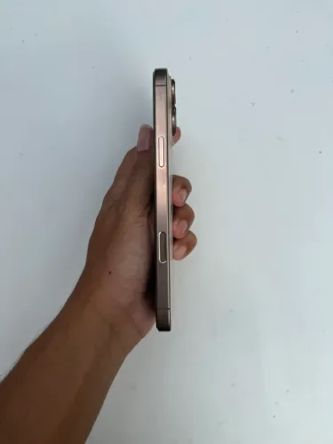 Vende-se iPhone 16 Pro Max, 256 gb 