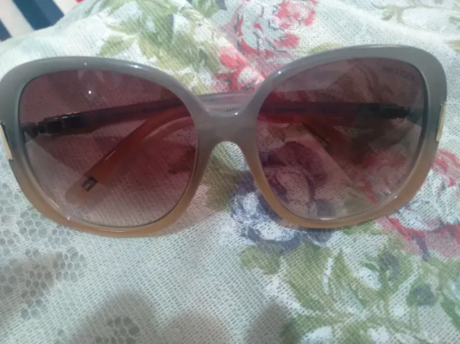 Óculos de Sol Tommy Hilfiger