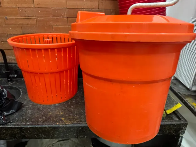Centrífuga / Secadora profissional para saladas e verduras MARFINE
