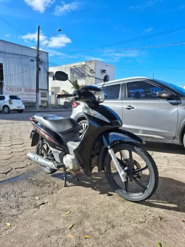 Vendo Honda Biz 125 2016