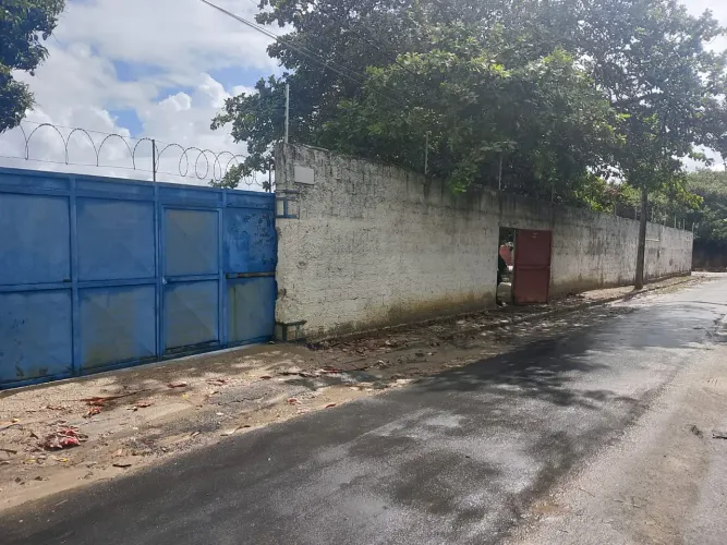 Aluga-se terreno em Eusébio