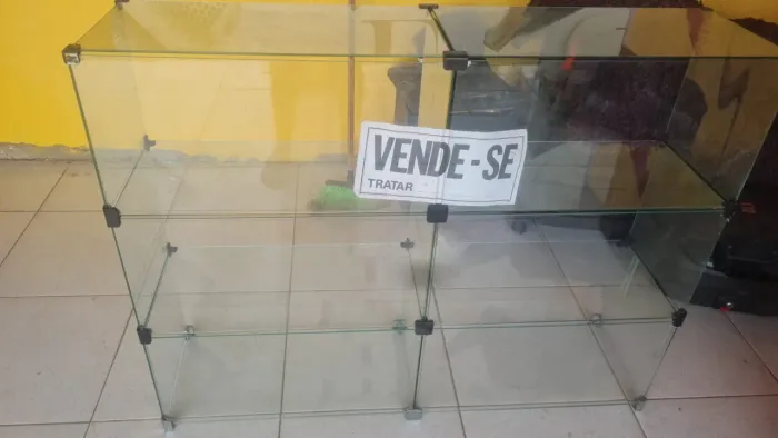 Balcao de vidro