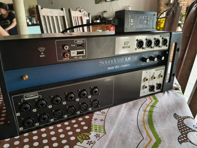 Sound Craft UI16
